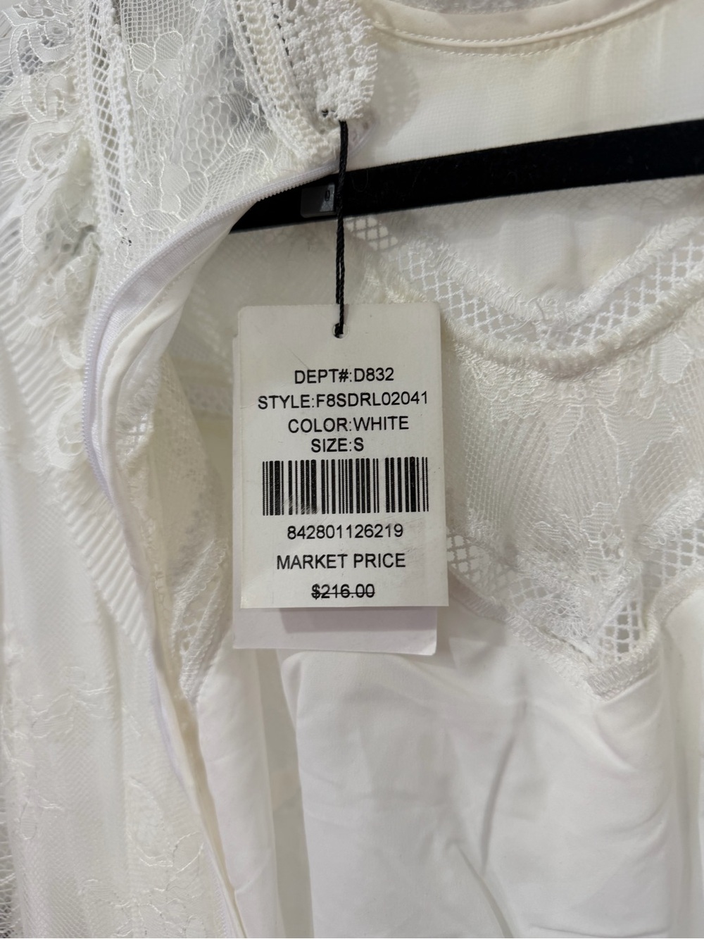 MoDa New York White Lace Chemise Slip